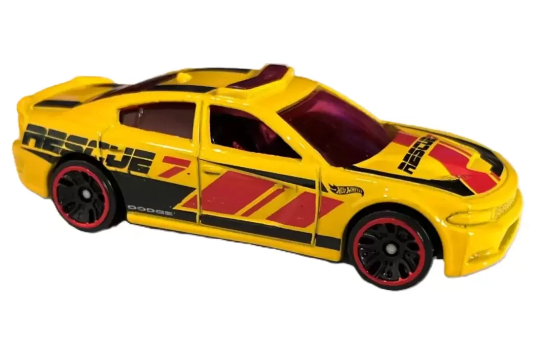 15 Dodge Charger SRT