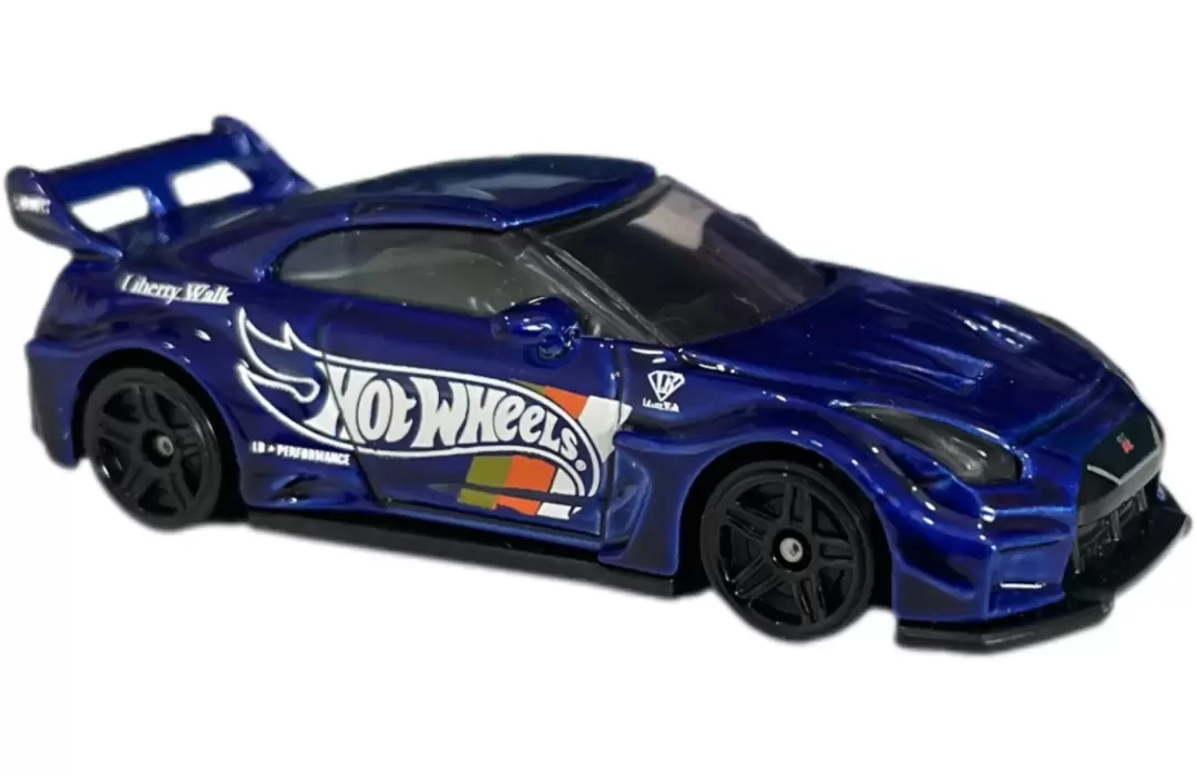 LB-Silhouette Works GT Nissan 35GT-RR Ver.2