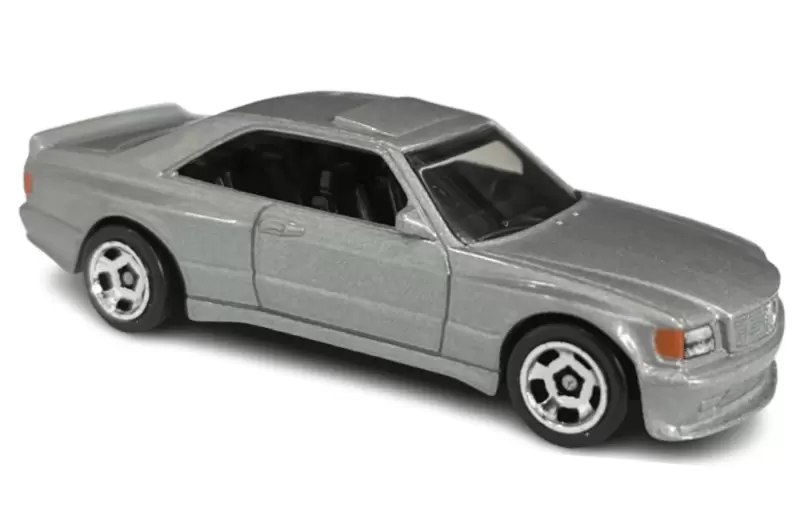 89 Mercedes-Benz 560 SEC AMG