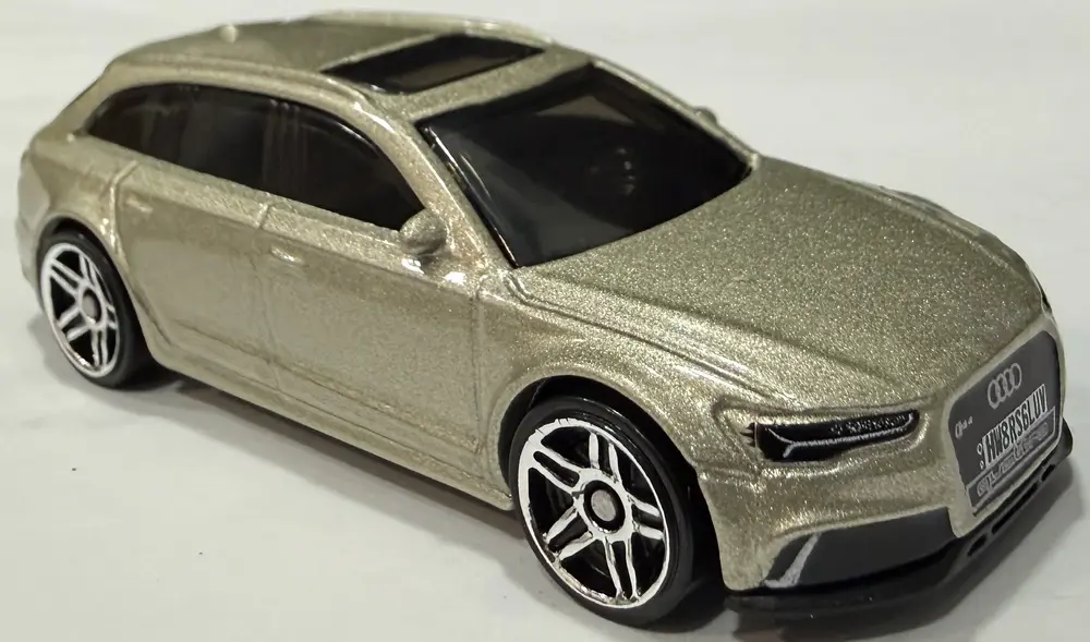 17 Audi RS 6 Avant