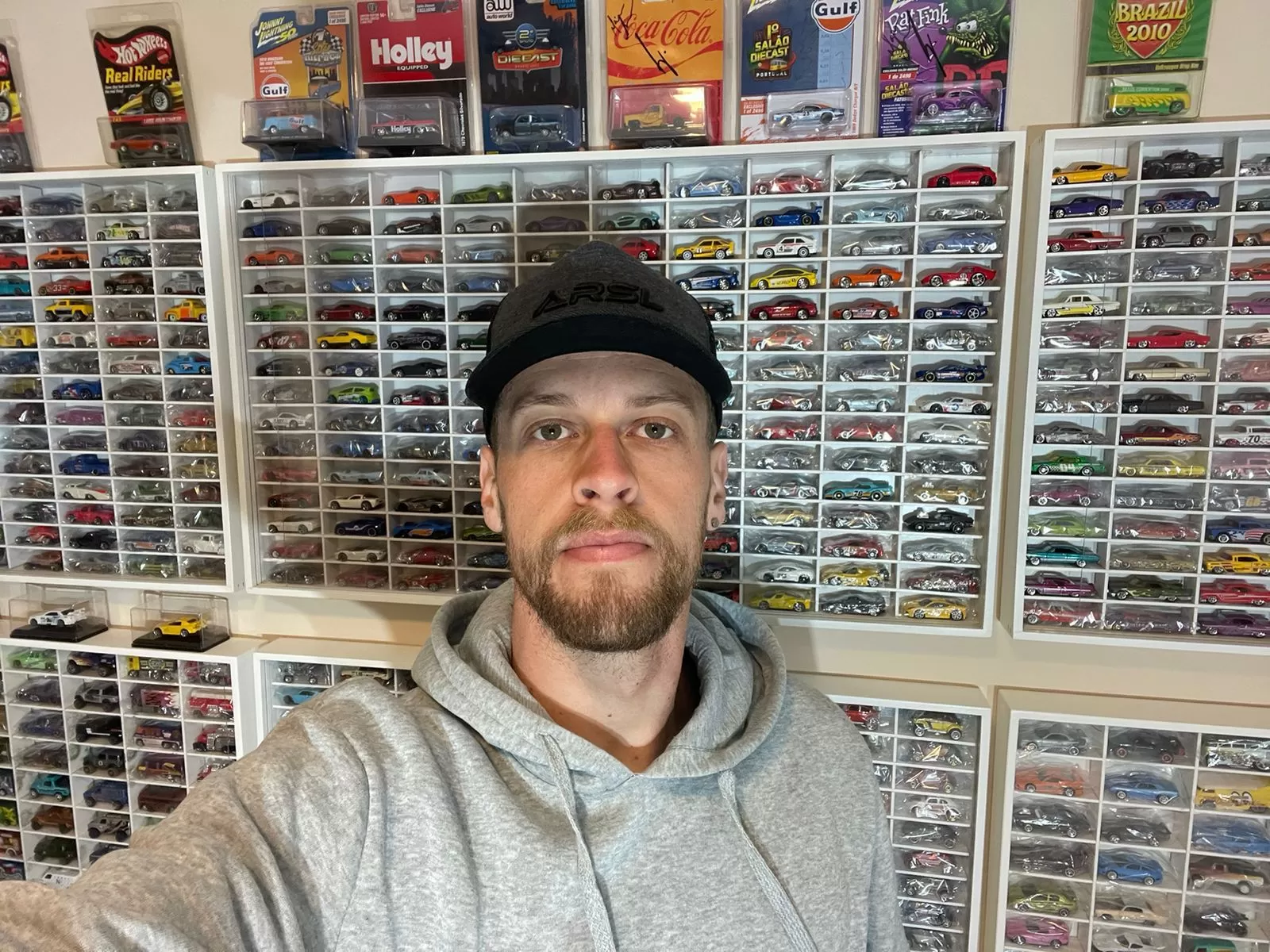 Imagem da notícia: De Colecionador a Agitador Cultural: A Trajetória de Renan, da RkMdiecast